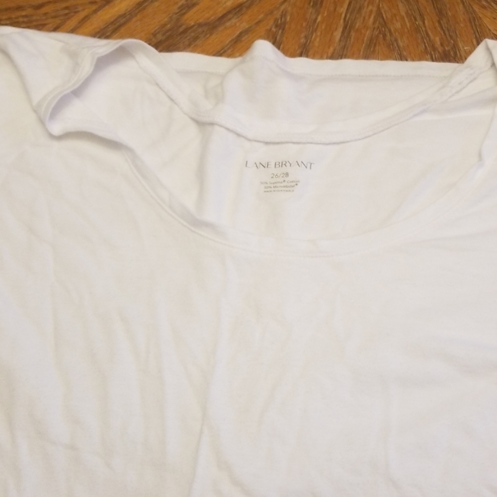 Round neck tee